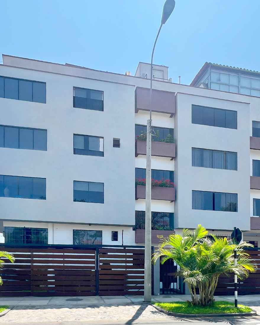 Departamento en venta 1er piso Urb. Las Begonias – San Borja - AGB Inmobiliaria